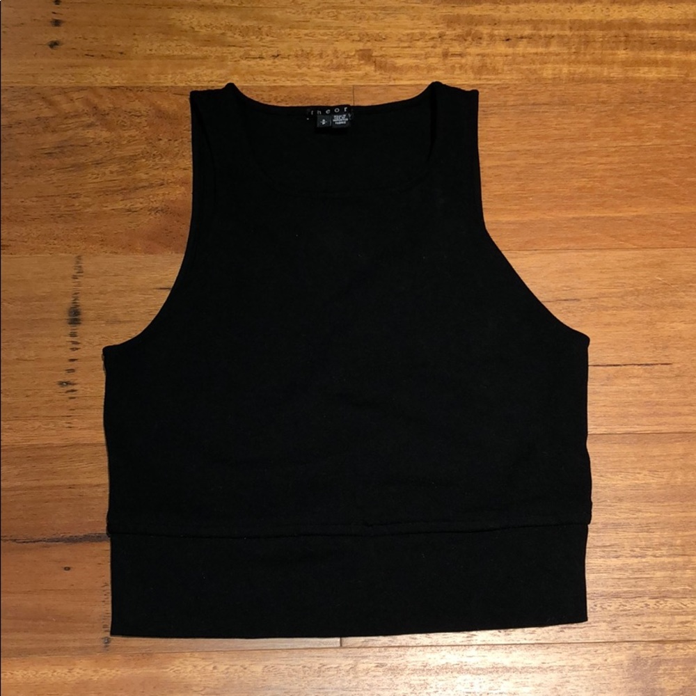 Theory crop - black top - S